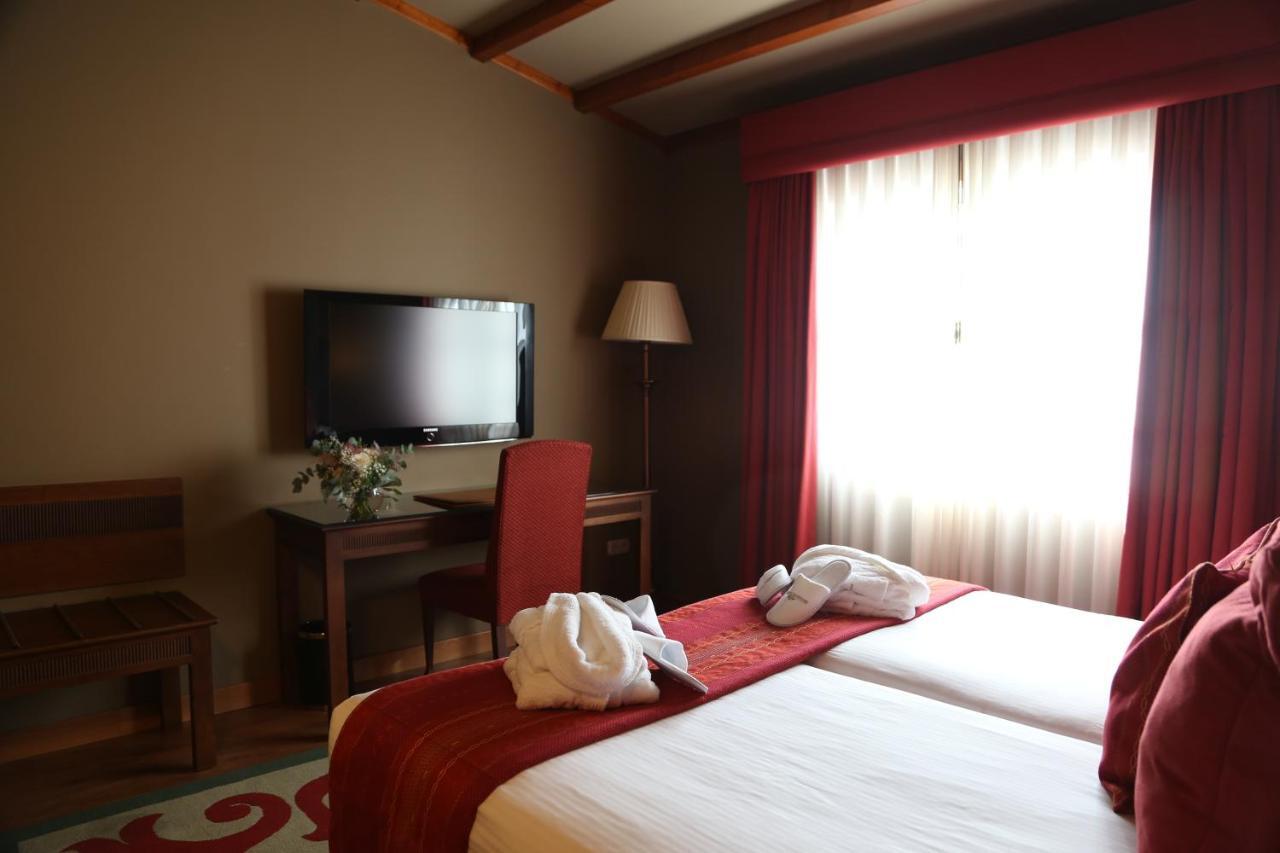 Gran Hotel Los Abetos Santiago de Compostela Luaran gambar